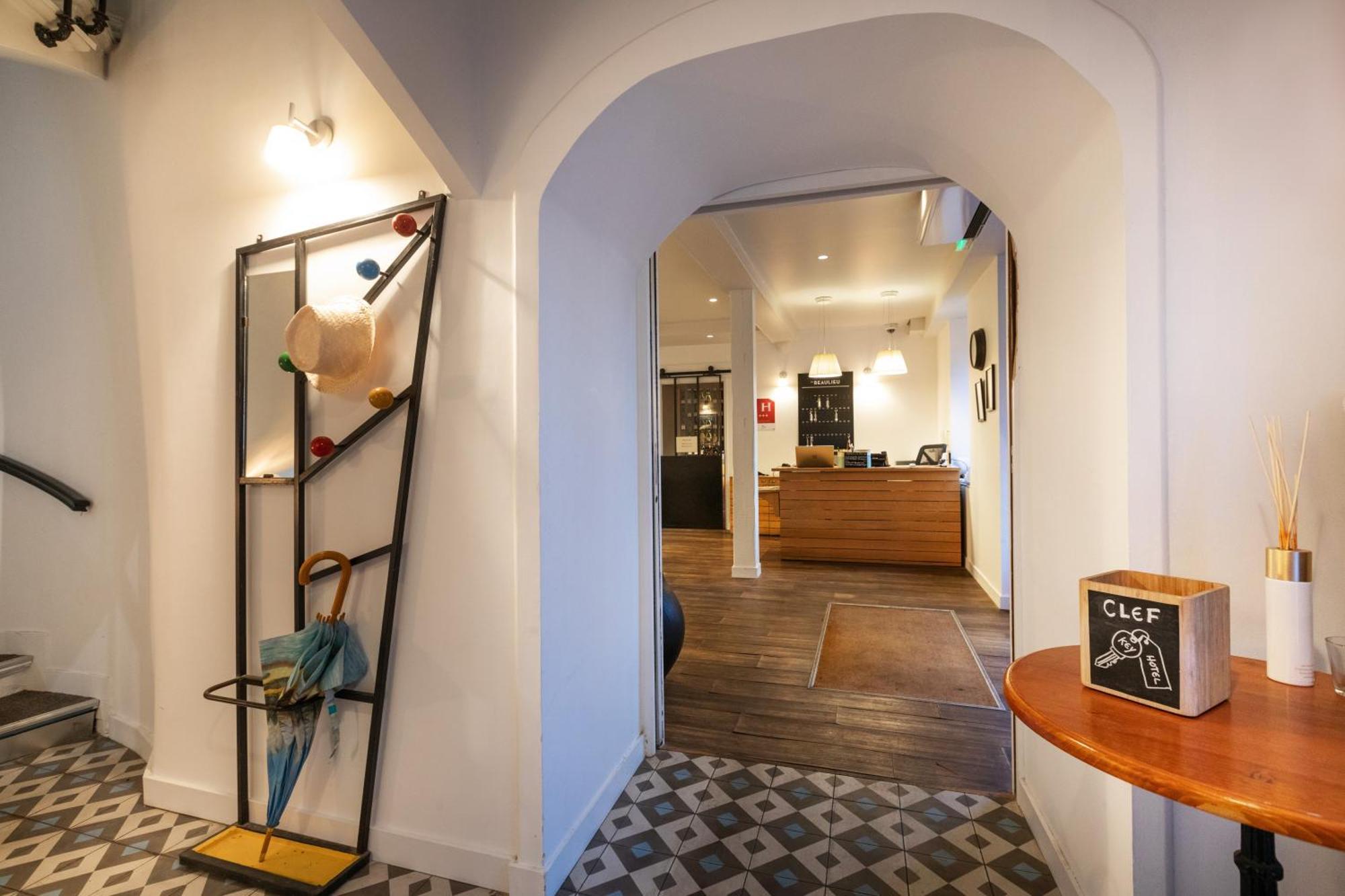 Hotel Beaulieu Lyon Charbonnieres Eksteriør billede