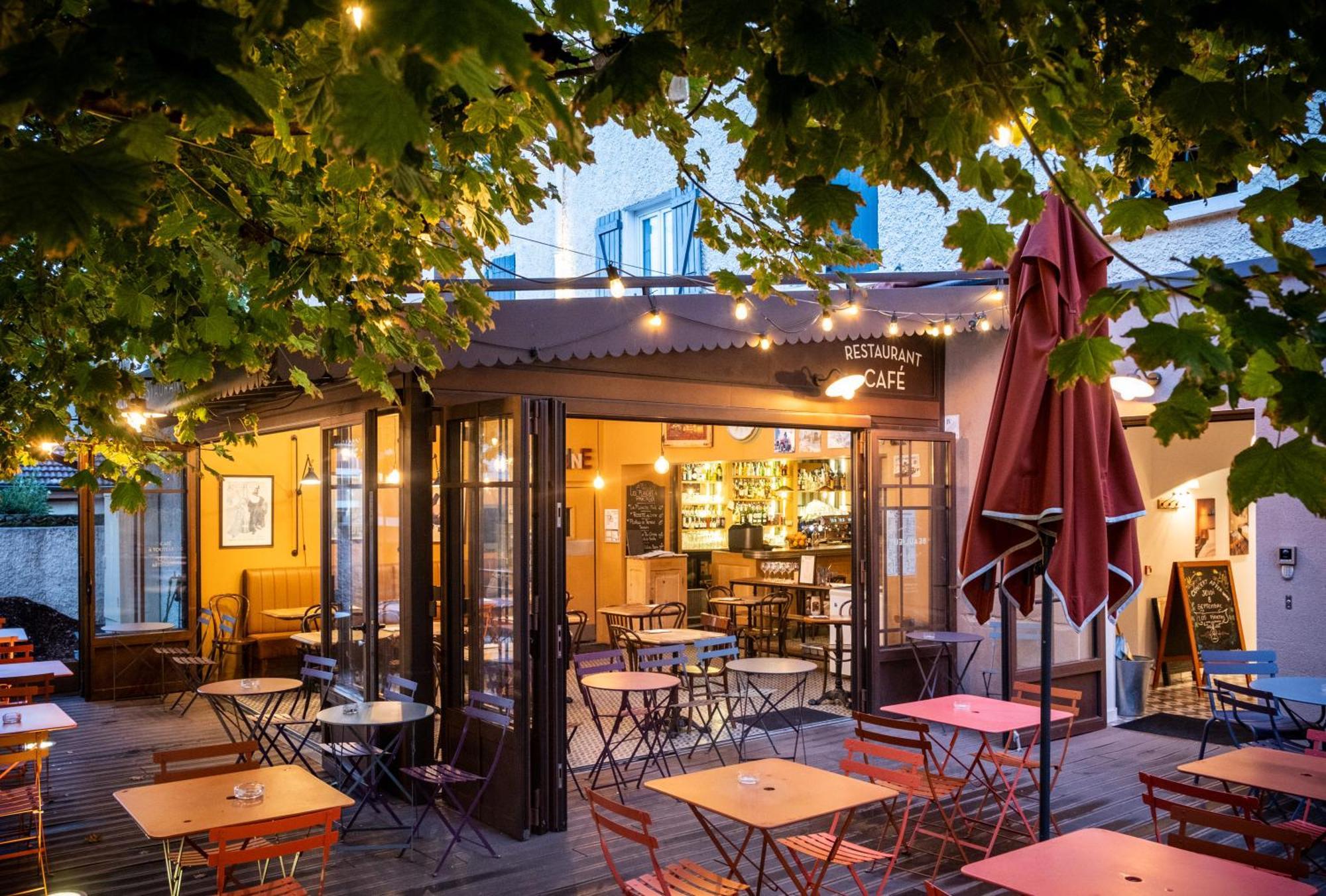 Hotel Beaulieu Lyon Charbonnieres Eksteriør billede